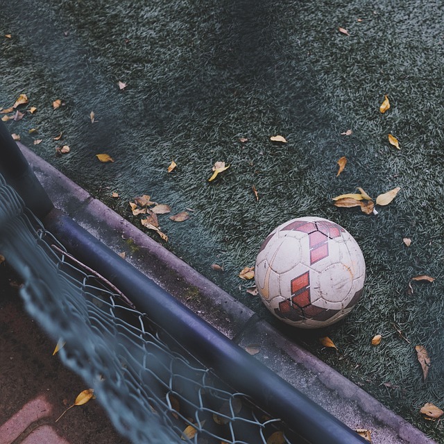 打球很强！但他不打球！下赛季合同有点悬！.