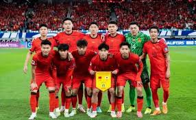 明日热血之战：鹈鹕与快船狭路相逢，谁能燃爆赛场？​.